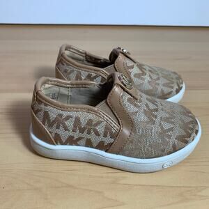 Kids' Michael Kors Tan/White Shoes with Logo Print Size 5US